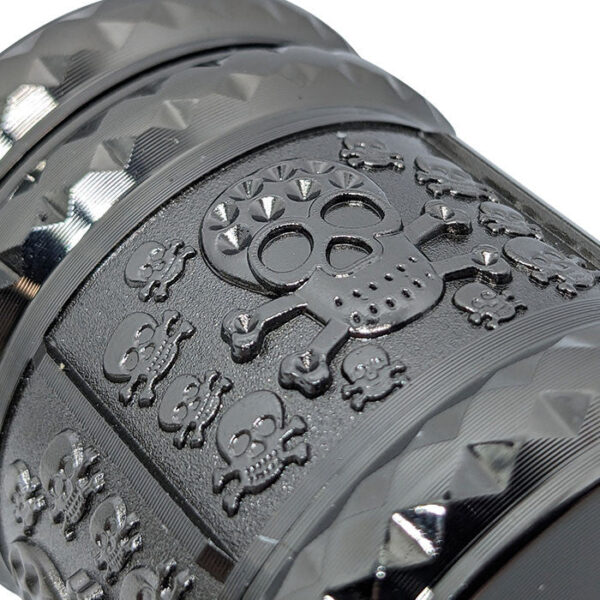 DRR - 1.7" 4Part Zinc Gem Cut Skull 1 Grinder - Gun Metal/Black - Image 3